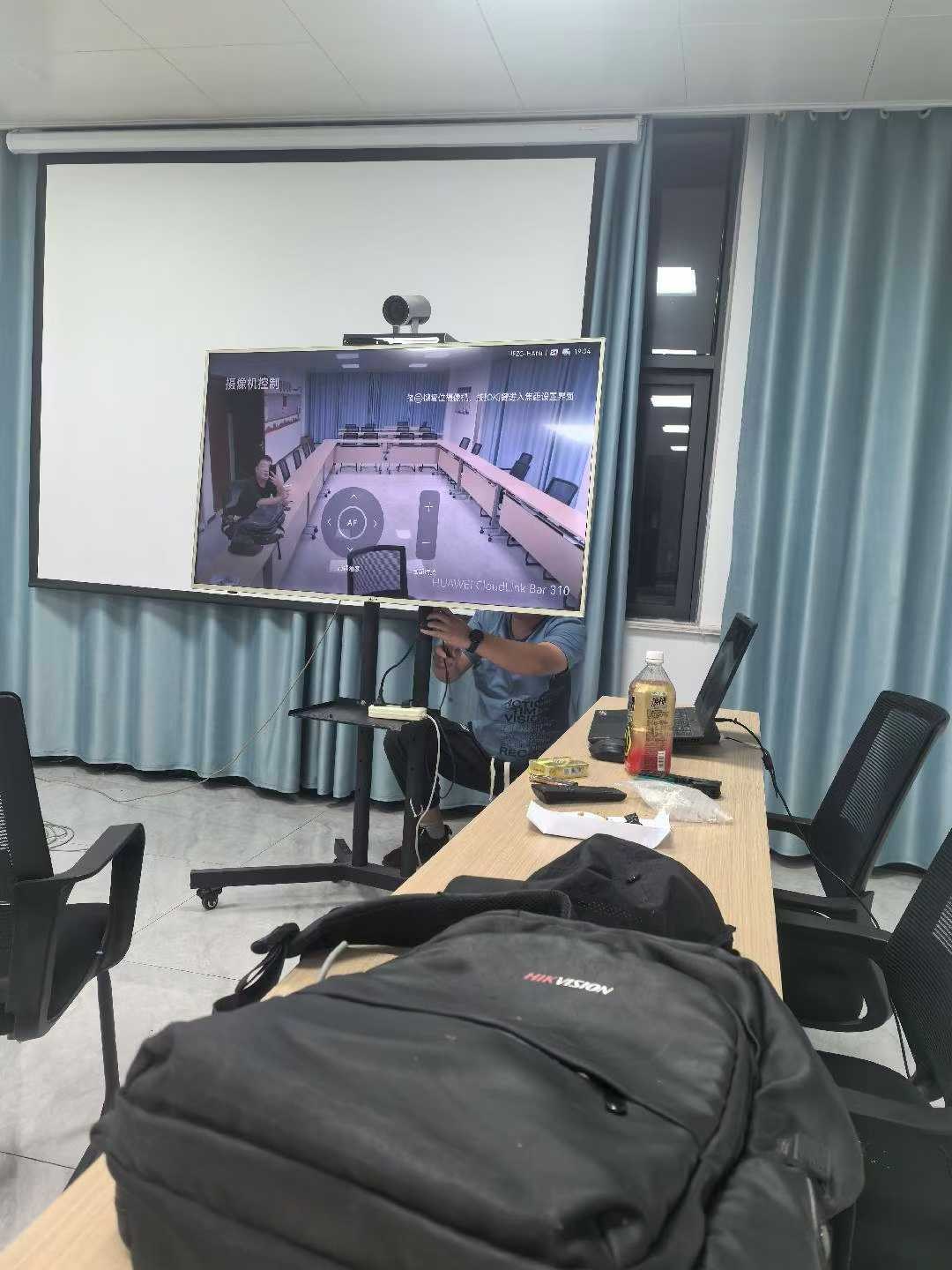 蒙城供电所会议室华为 CloudLink Bar 310 一体化视频会议终端安装调试现场